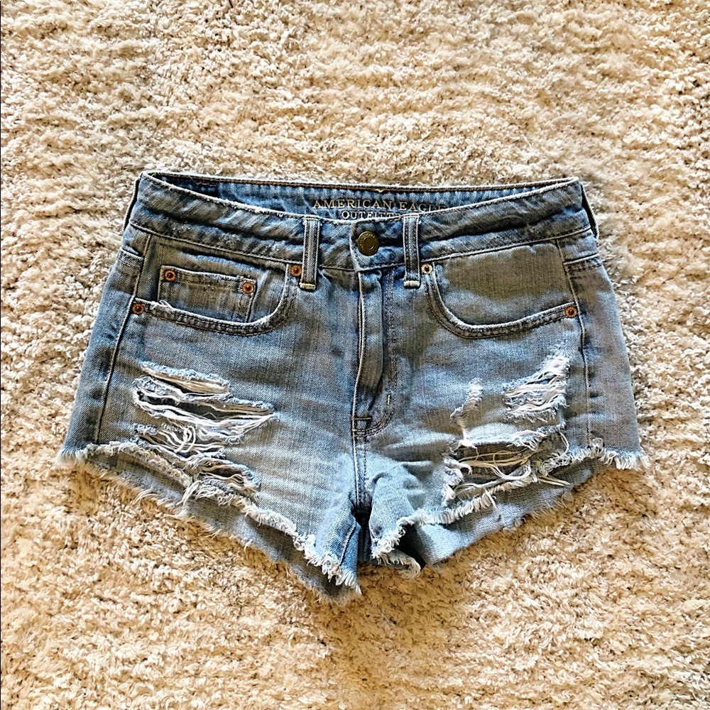 AMERICAN EAGLE SHORTS